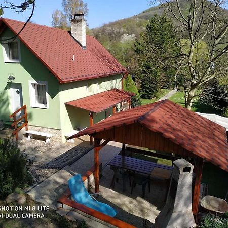 Chata Lazne Evzenie Klášterec nad Ohří Εξωτερικό φωτογραφία
